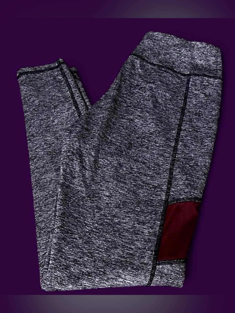 Sky Gray Heather Leggings with Burgundy Pocket Accent